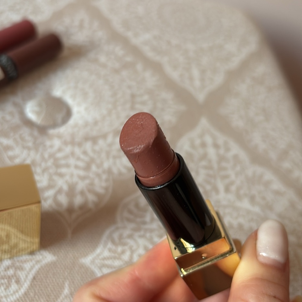 Victoria’s Secret Heidi Klum Lipstick - Picture 7 of 7